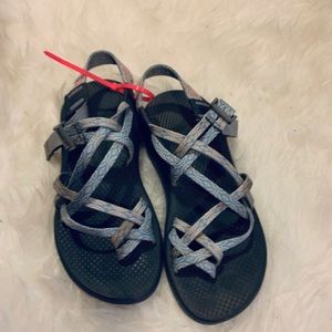 Women’s chacos size 8